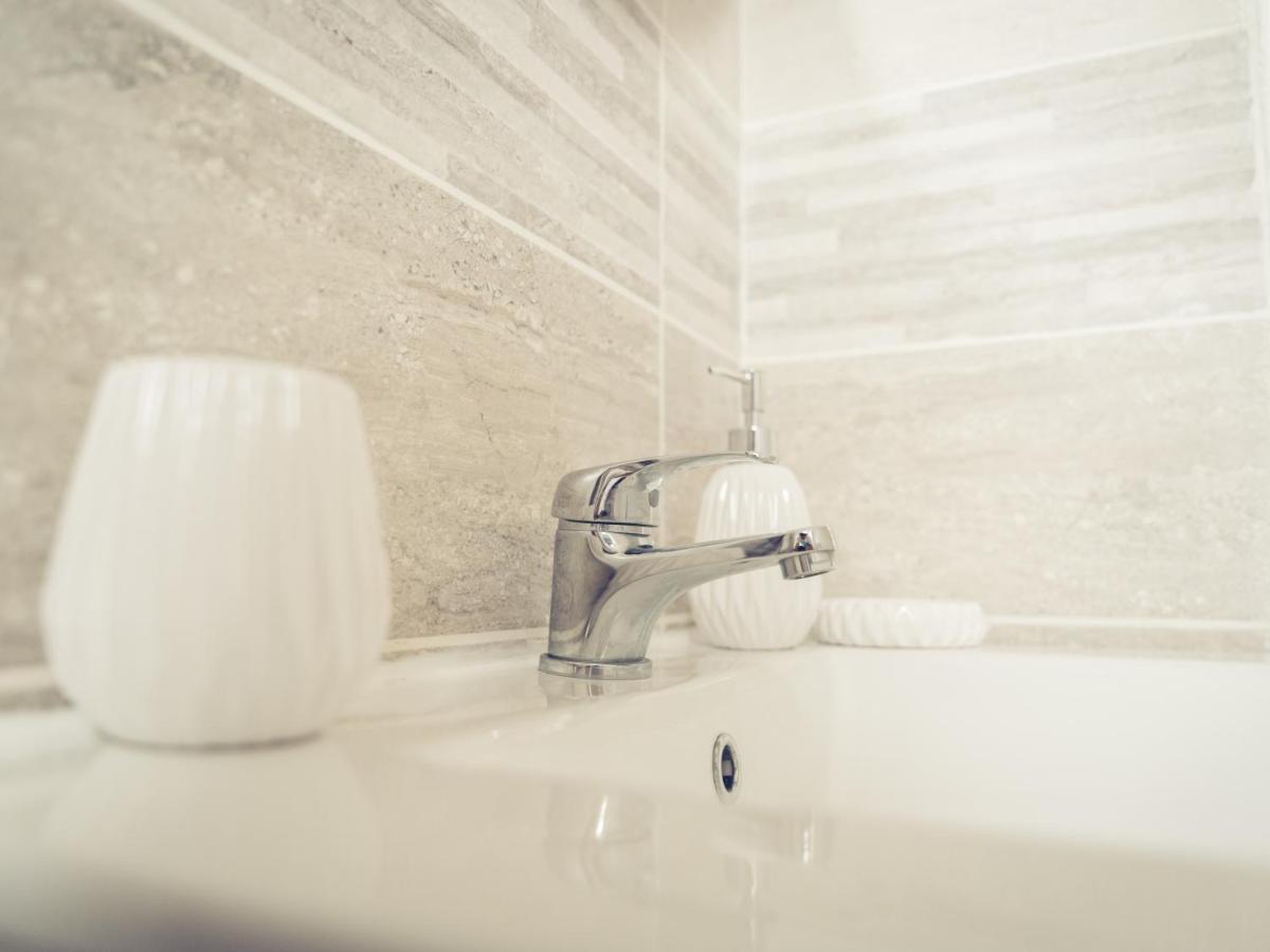 Sunset Superbe Appartement Avec Parking Gratuit Dunkirk Exterior foto